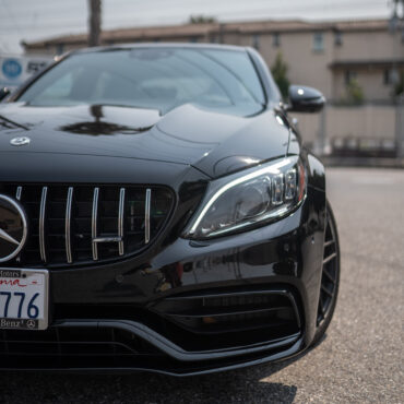 black mercedes